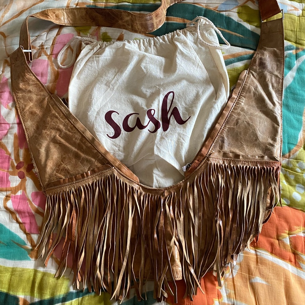 Sash Bag RARE Classic Full Fringe, Honey